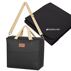 HEFTY COOLER BAG WITH FLEECE BLANKET